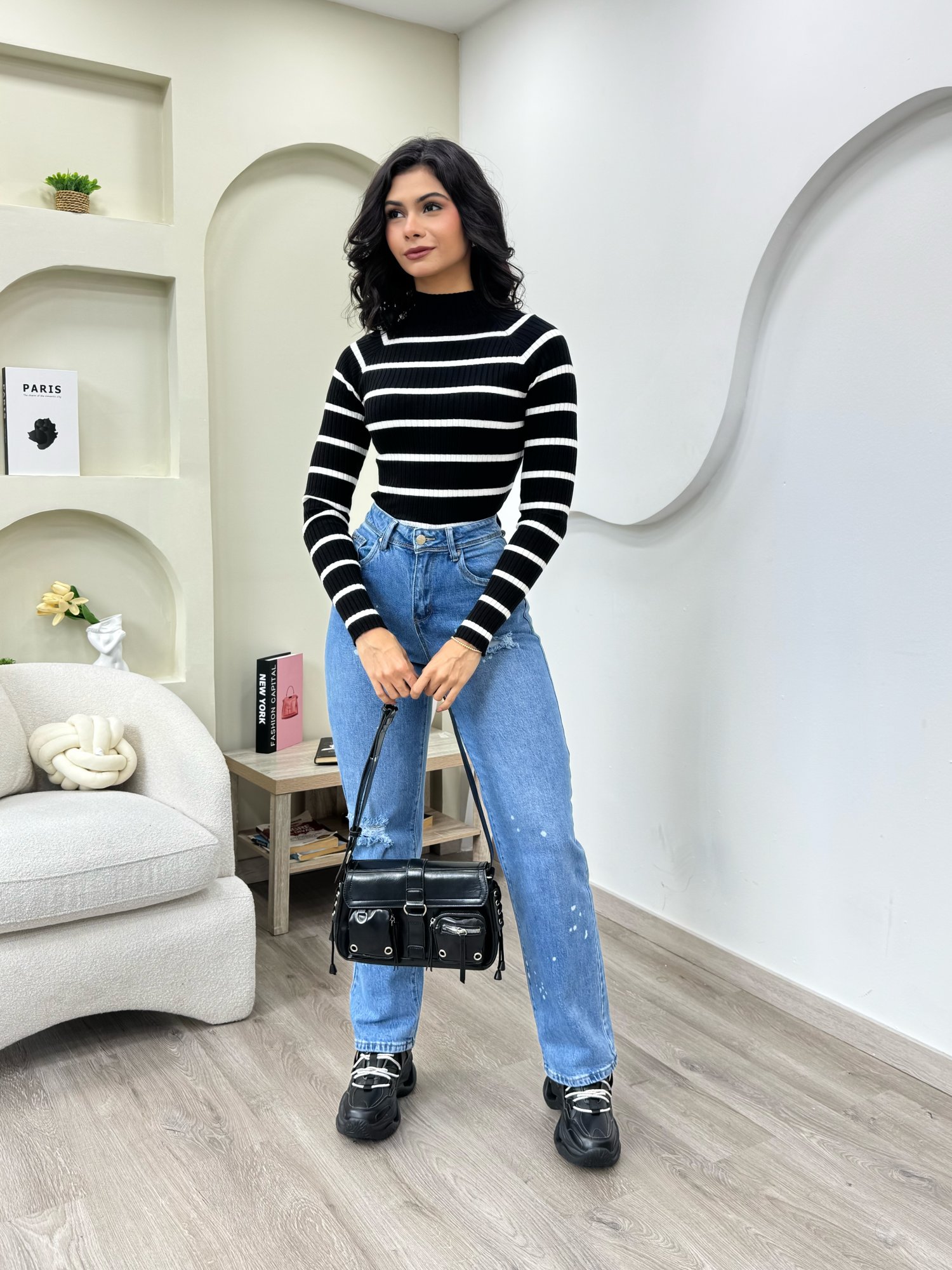 Suéter cuello alto rayas