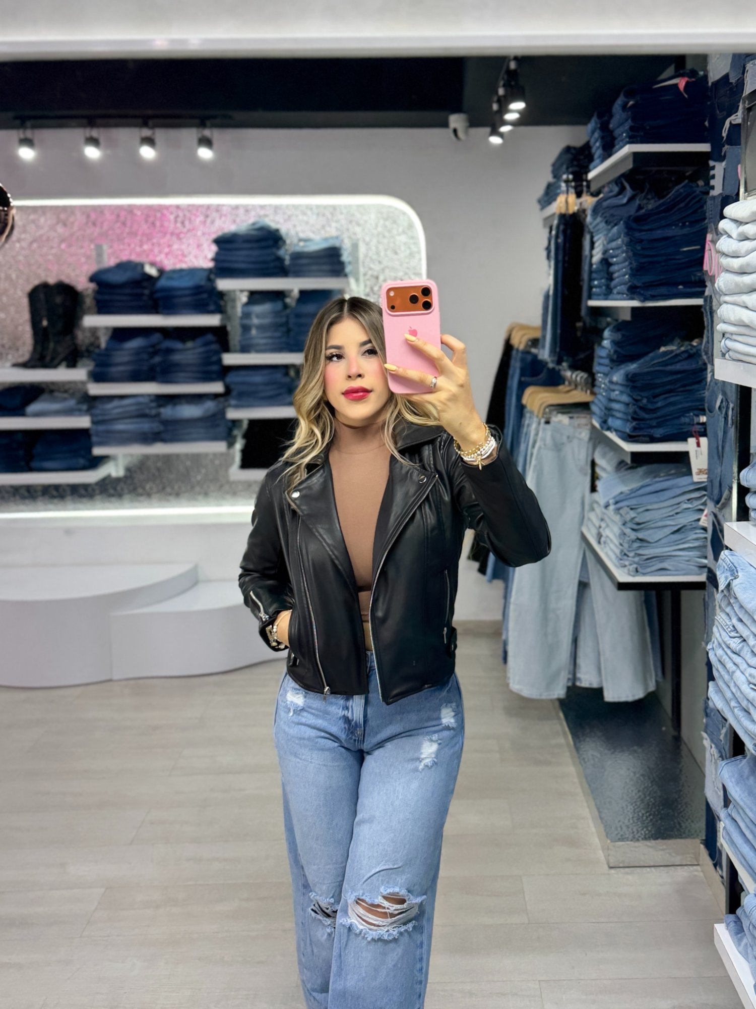 Chaqueta cuerina