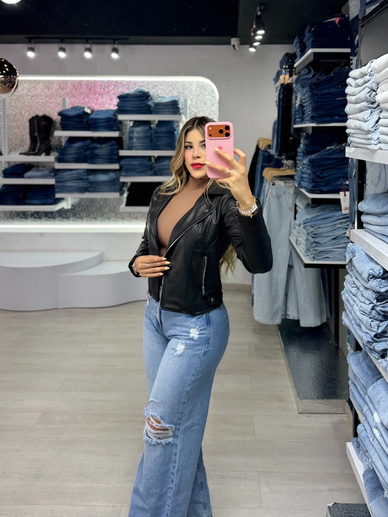 Chaqueta cuerina