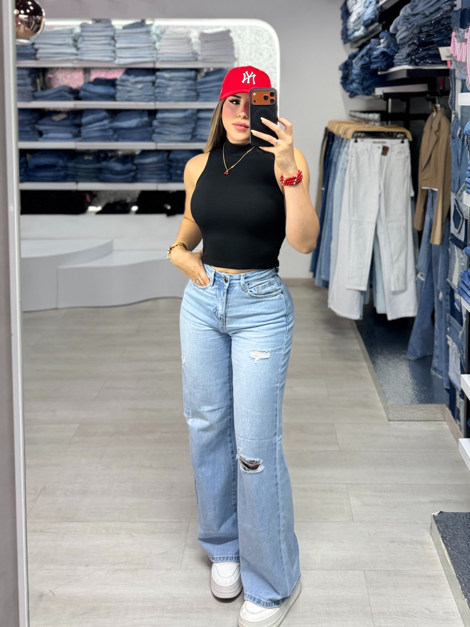 BLUSA