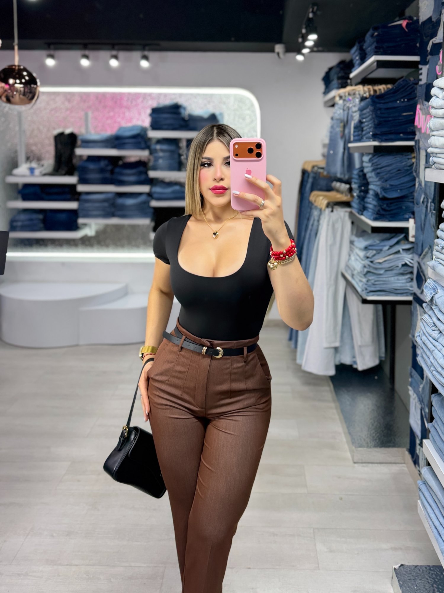 Body S