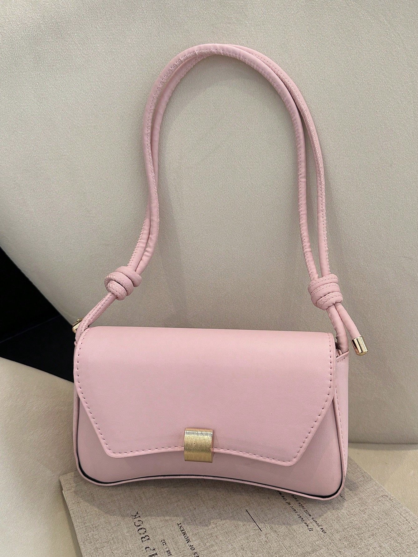 Cartera rosa tira ajustable