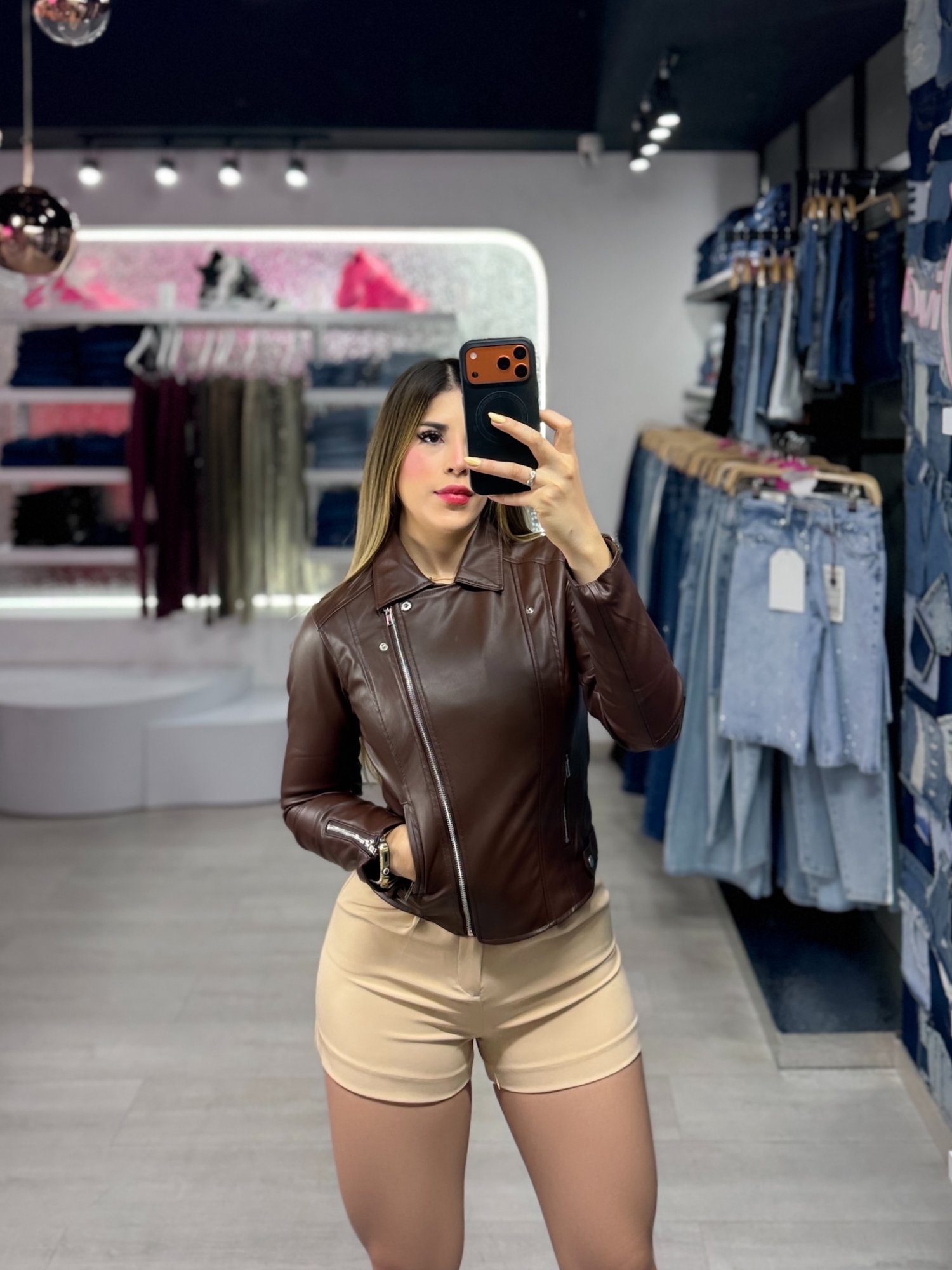 Chaqueta cuero